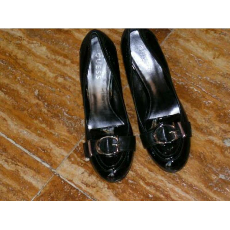 GUESS hakken,Mt 39,5 Nieuw ,doos