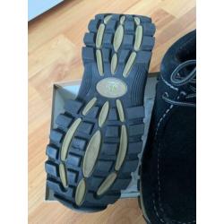Zwarte stevige wandelschoenen Damage mt 35