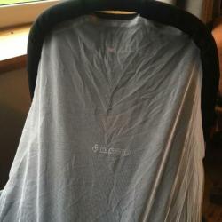 Maxi cosi mura 4 grijs / zwart met roze accessoires