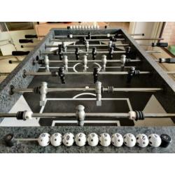 Voetbaltafel | tafelvoetbal in goede staat
