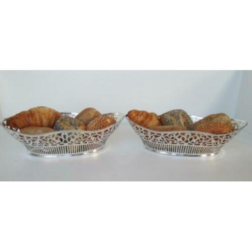 Twee zilveren broodmanden, Jaren '70