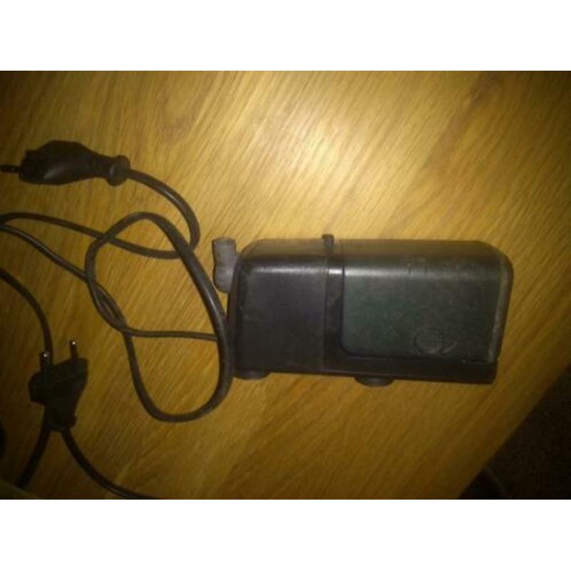 aquariumdecoratie pompje / filter verwarming kweekbakjes