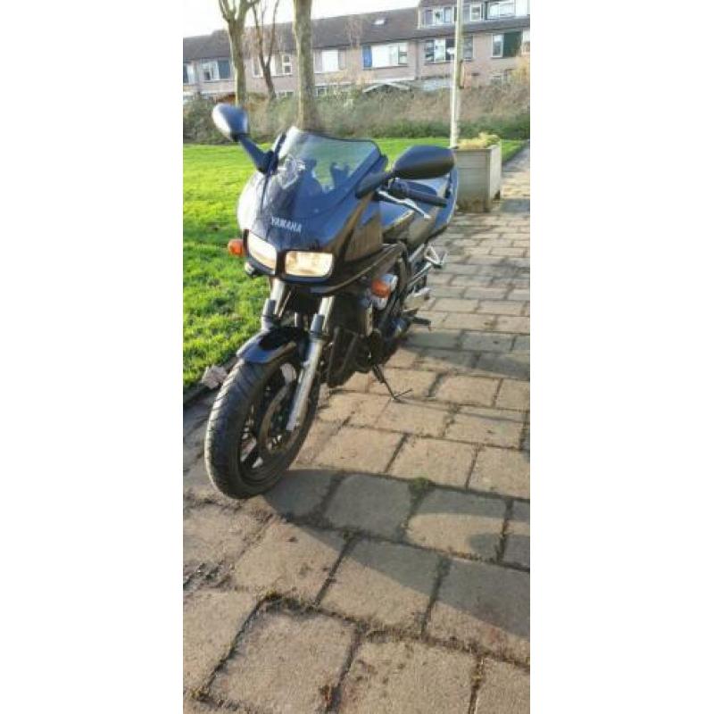 Yamaha Fzs600 / fzs 600 / fazer