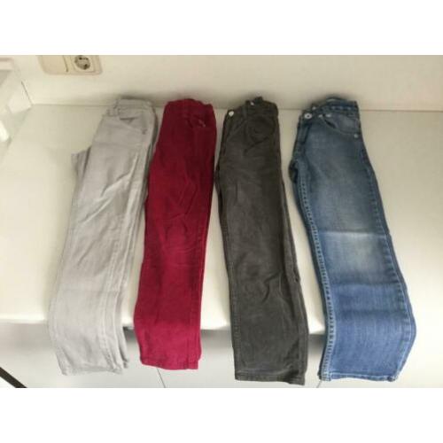 4 (Merk)broeken zgan maat 122-128
