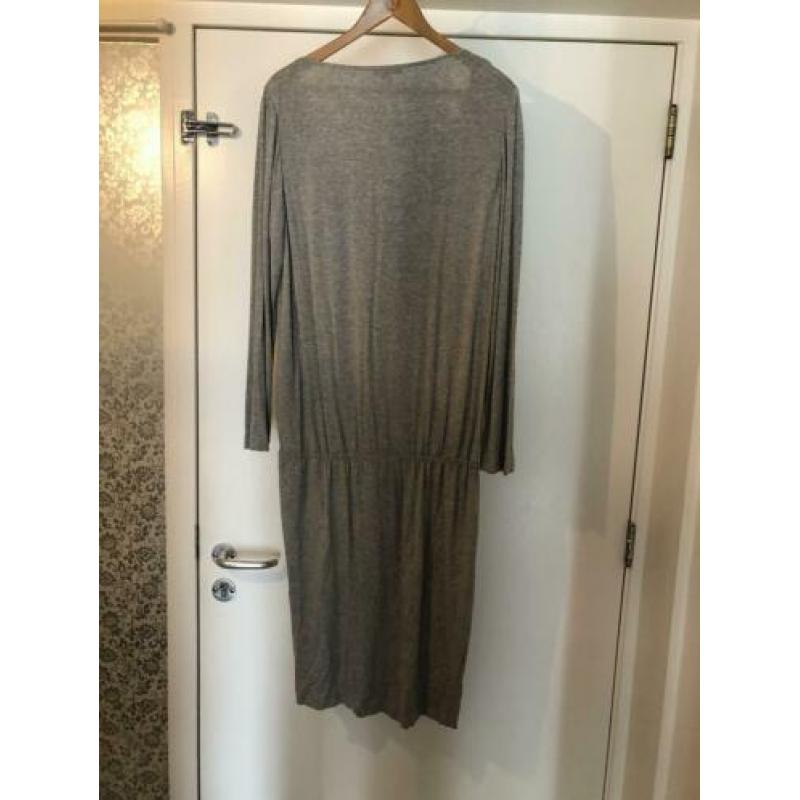 BANDOLERA grijs jurk kort lange mouw waterval hals xl / 46