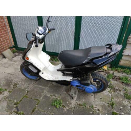 Peugeot speedfight 2