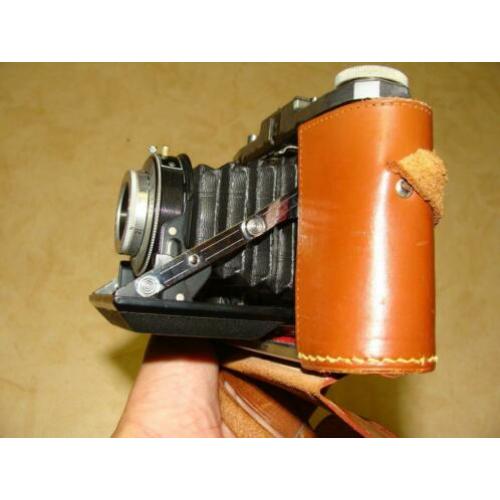 Oude NETTAR spiegelreflexcamera