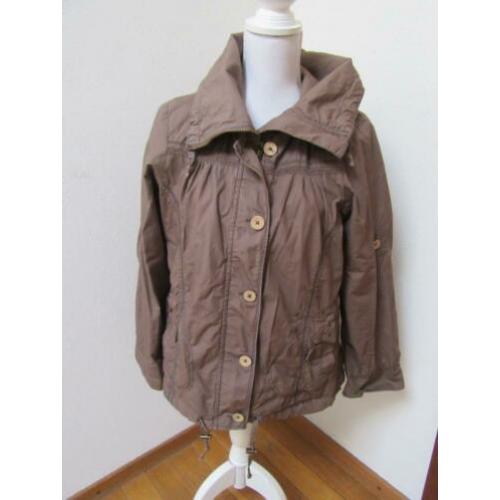 H87 jasje YESSICA taupe bruin katoen maat 44