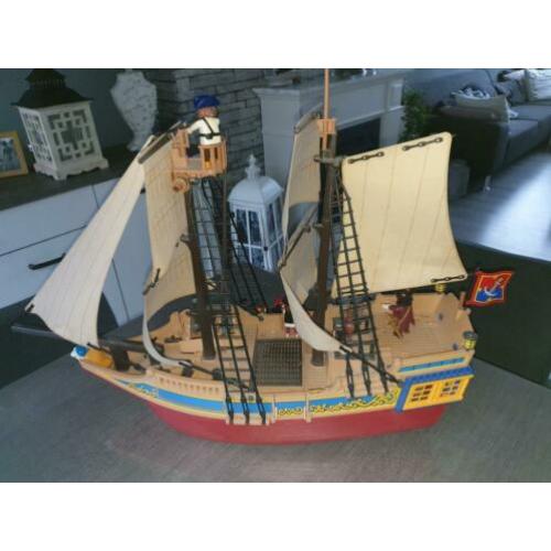 Zeer mooi groot piratenschip playmobil