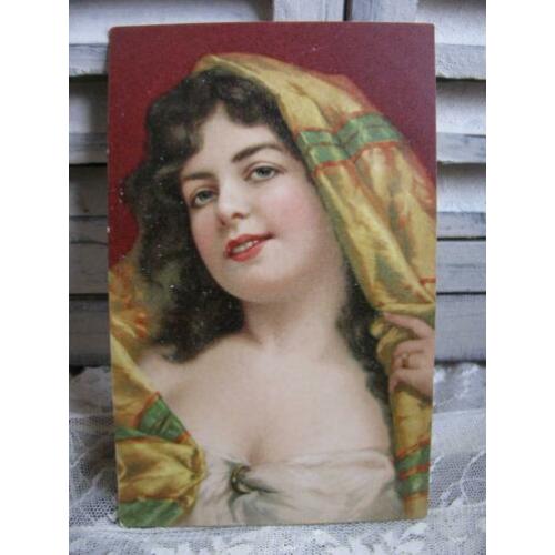 Antieke kaart - dame met geel / groene hoofddoek