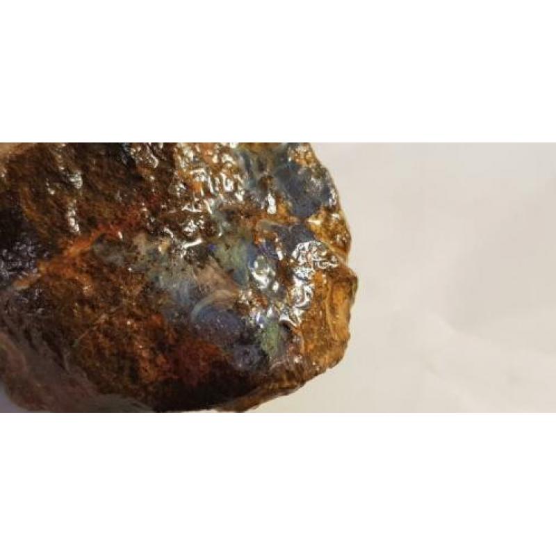 Boulder opaal
