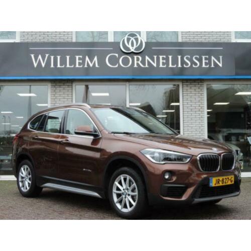 BMW X1 sDrive18d Centennial High Executive Aut. LED Navigati