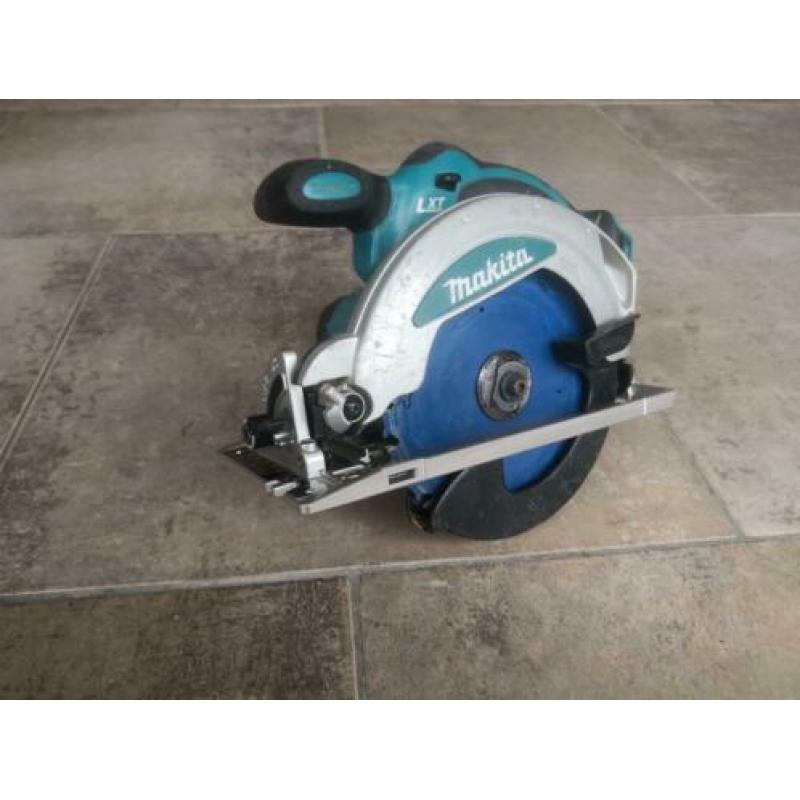 Makita BSS610 accu cirkelzaag body met nieuwe voetplaat!