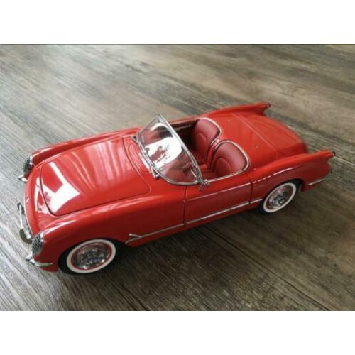 Chevrolet Corvette 1954 AutoArt 1:18 Rood Nieuwstaat