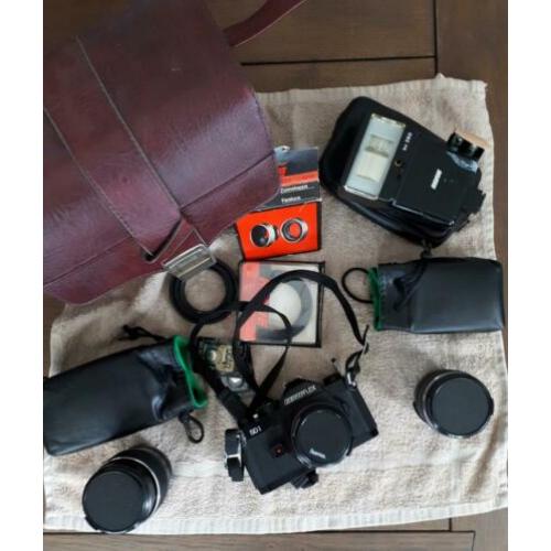 Revueflex spiegelreflex xamera met extra's