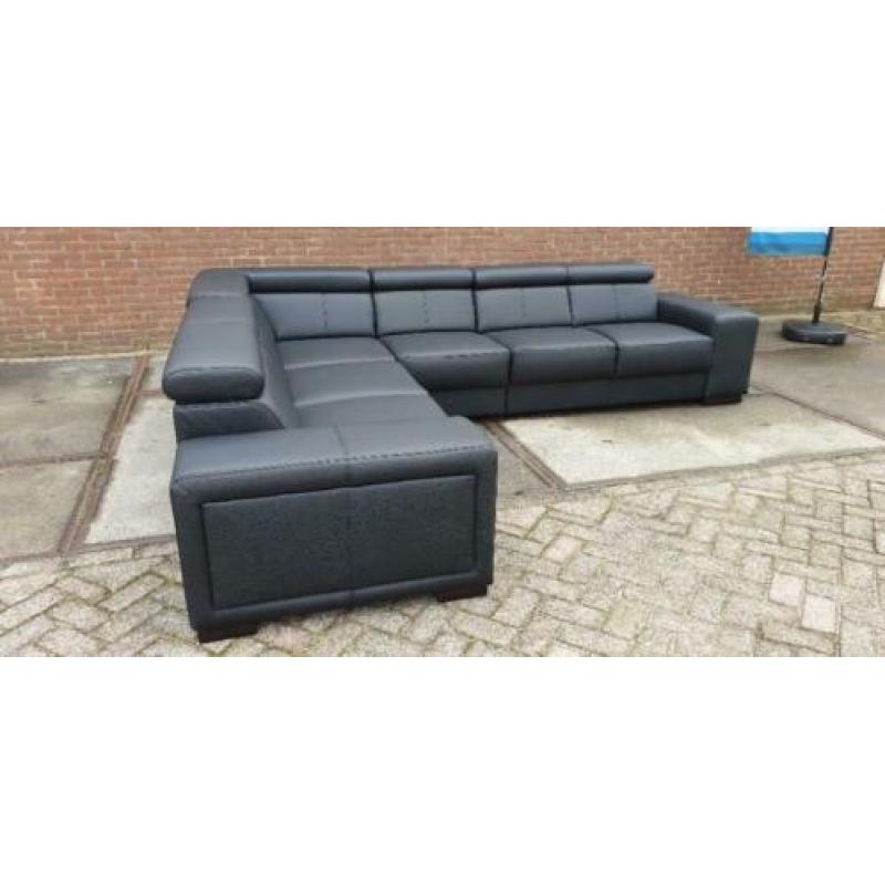 n21 strak zwart leder modern hoekbank