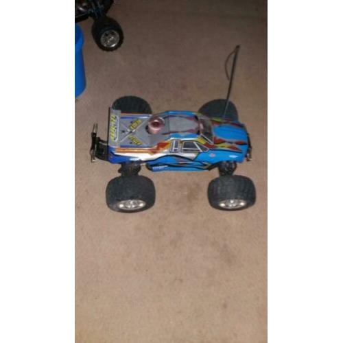 thundertigerta 4 en sledge hammer nitro 4 kappen erbij