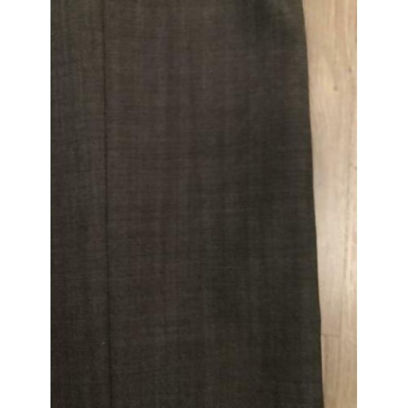 Kostuum (bruin) maat 98