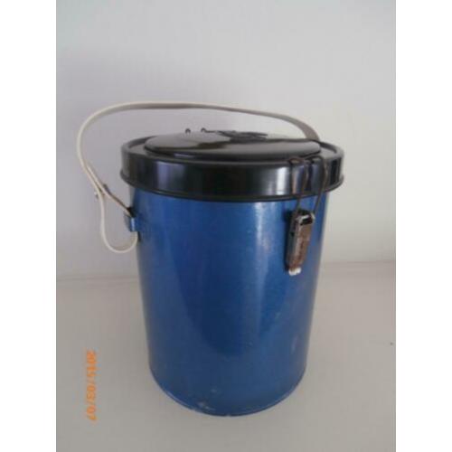 oude vintage thermoskan cryogene pot laboratorium - bakeliet