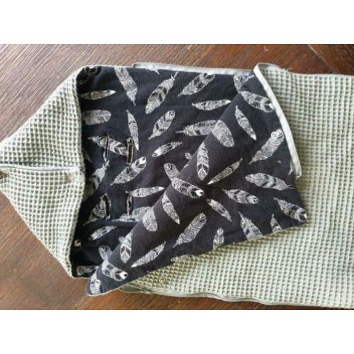 Voetenzak voor maxi cosi / autostoel mint met veren