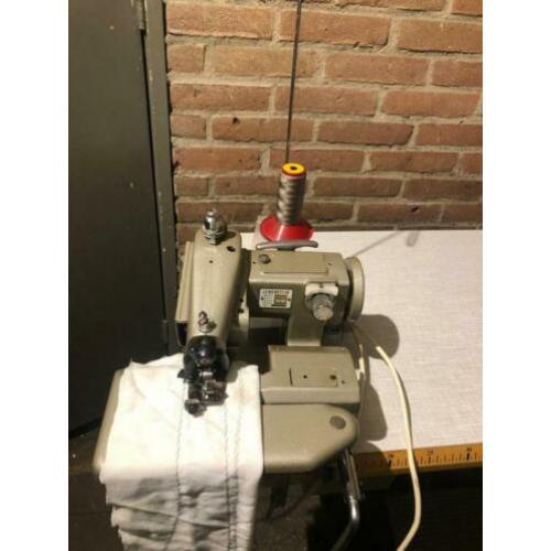 Lewenstein blindzoom naaimachine