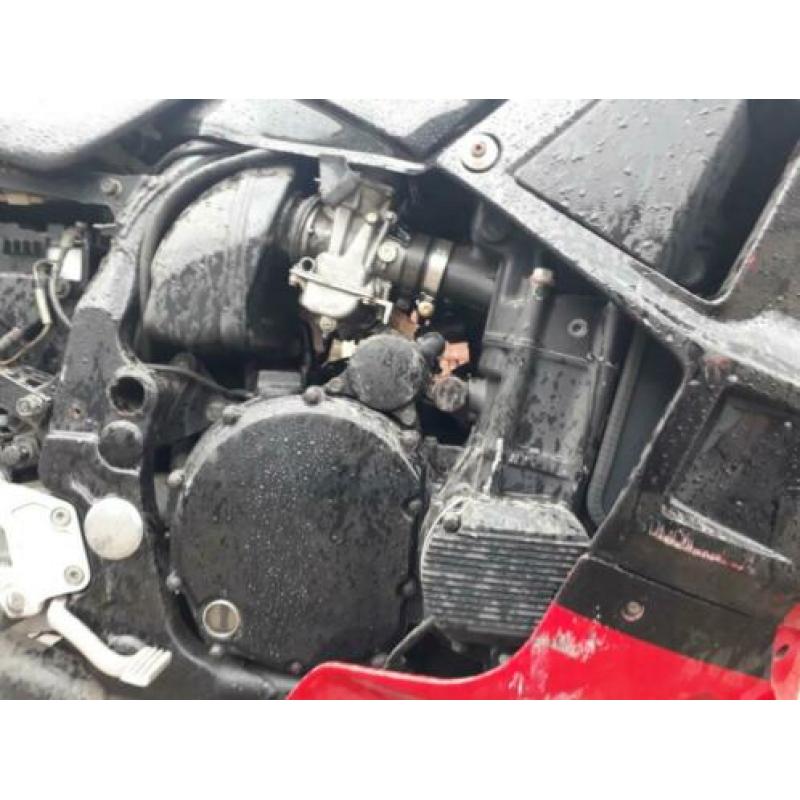 kawasaki ninja 750R sloper , onderdelen schade