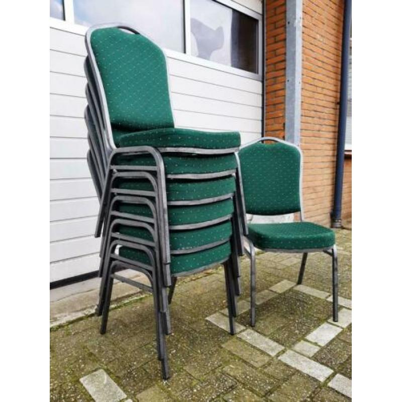7 stuks stackchairs stack chairs stapelstoelen zaalstoelen