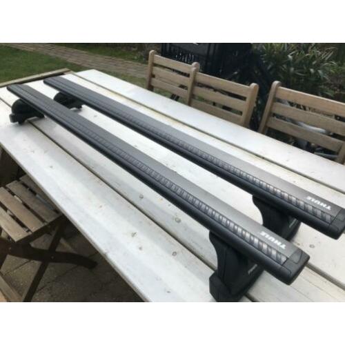 Thule wingbars zwart met rapid system 753 en kit voor BMW