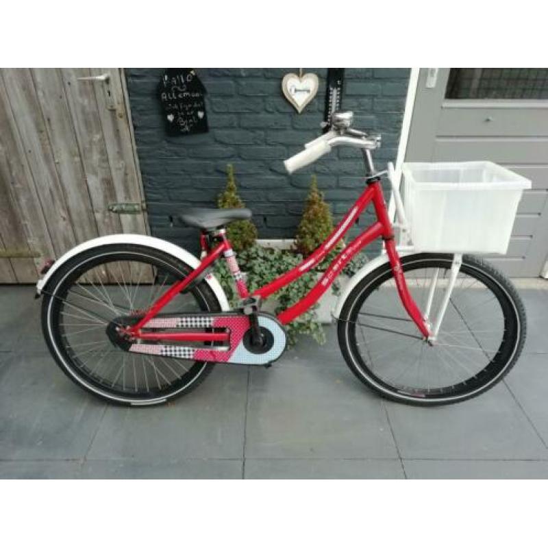 2x Sparta type Young met Krat 24 Inch