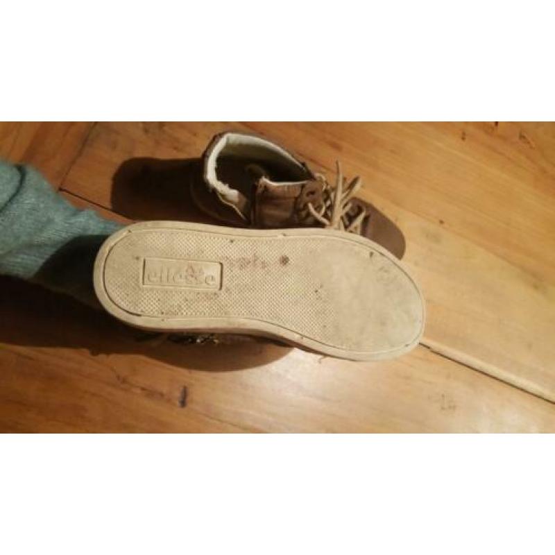 verschillende damesschoenen