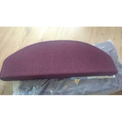 Nieuwe set trapmatten, 15 stuks.