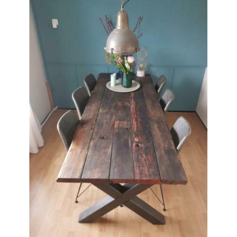 Eetkamertafel wagonplanken 6 persoons
