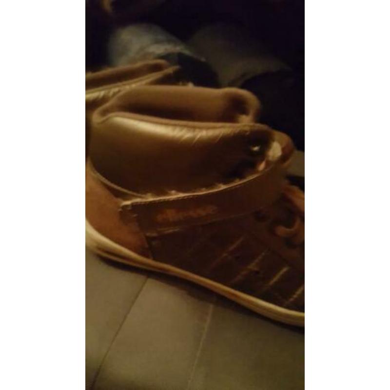 verschillende damesschoenen