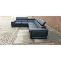 n21 strak zwart leder modern hoekbank