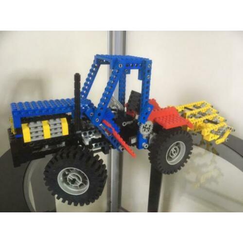 Lego Technic 8859 - Tractor - jaren 80 - met instructies