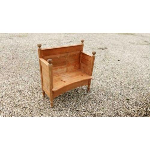 672, antiek grenenhouten bankje te koop