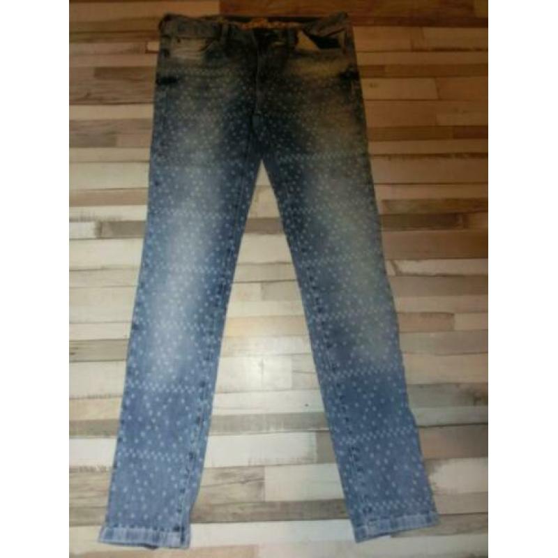 23 twenty three leuke skinny jeans W 31 L 30 .