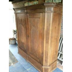 Brocante klooster kast