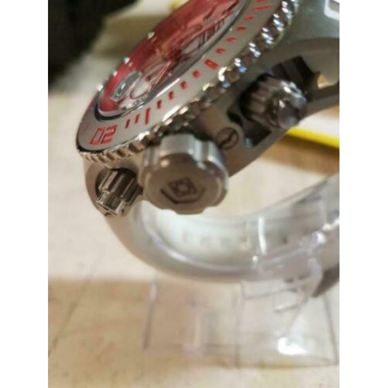 Invicta Subaqua 24656 wit met rode wijzers nieuw