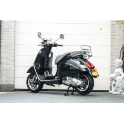 Vespa gts 300 i.e : 2013, 1e eigenaar, gtv, ZGAN, super