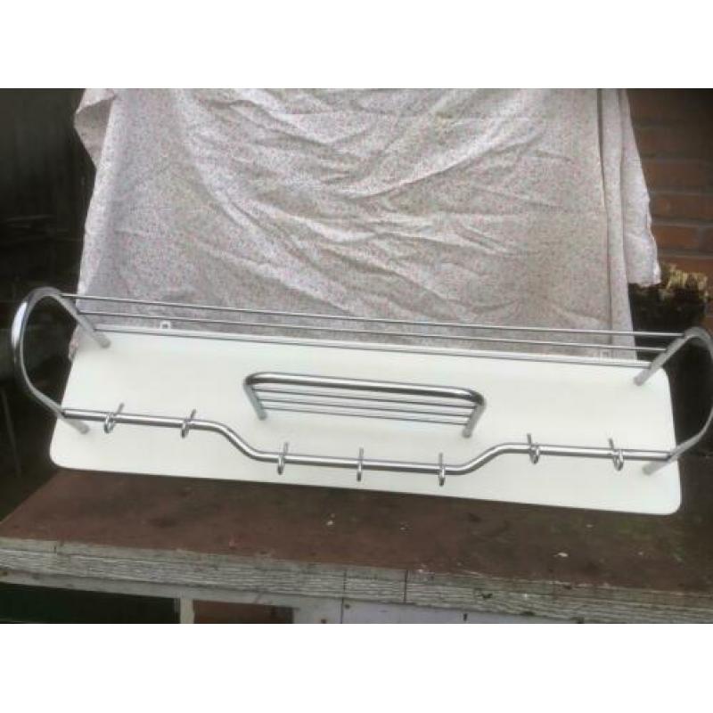 Grote vintage kapstok in hout en chroom