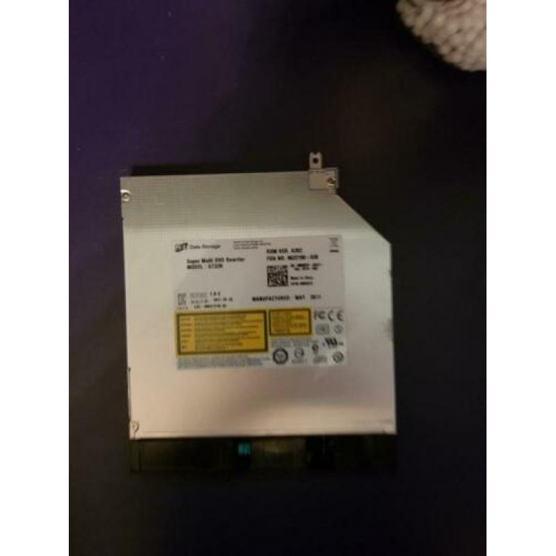 Pc onderdelen of laptop lees de tekst