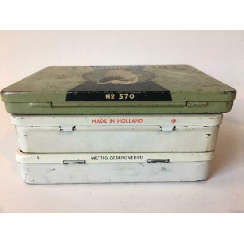 4 vintage sigarenblikjes