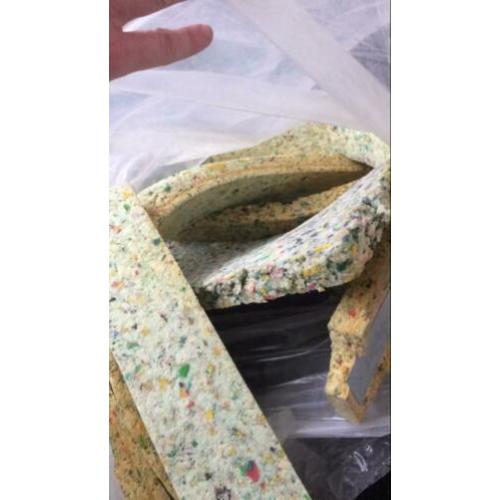 Restjes Iso-fix geluid en warmte isolatie materiaal