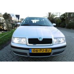 Skoda Octavia Combi 2.0 Celebrate 116pk Clima Cruise Trekhaa