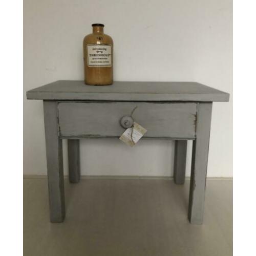 Stoer Brocante tafeltje