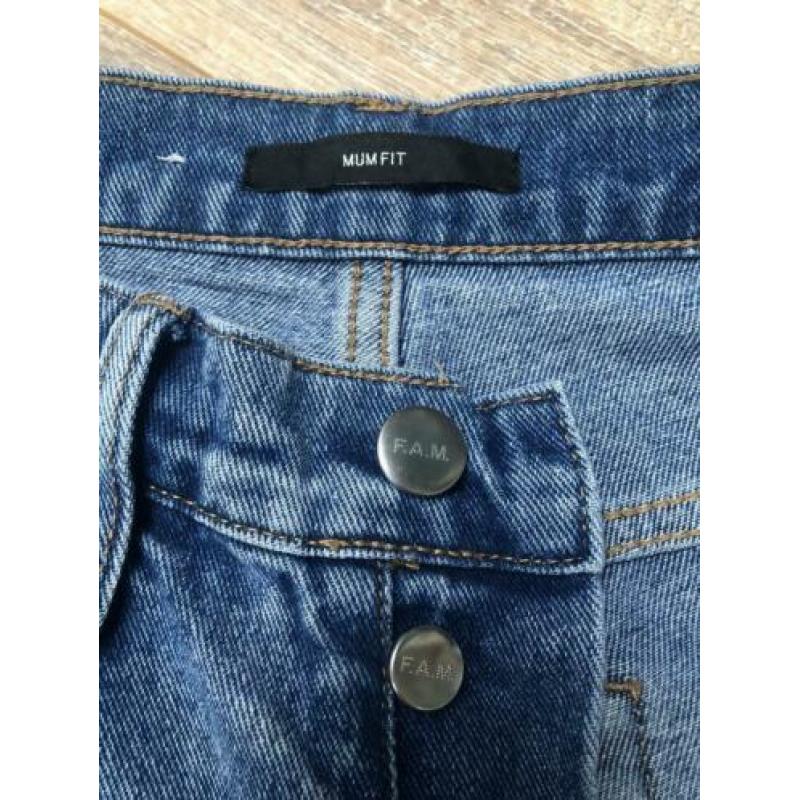FAM jeans, model mum fit in maat 25 NIEUW!