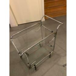 Retro theewagen / serveerwagen, chroom met 2 glazen plateaus