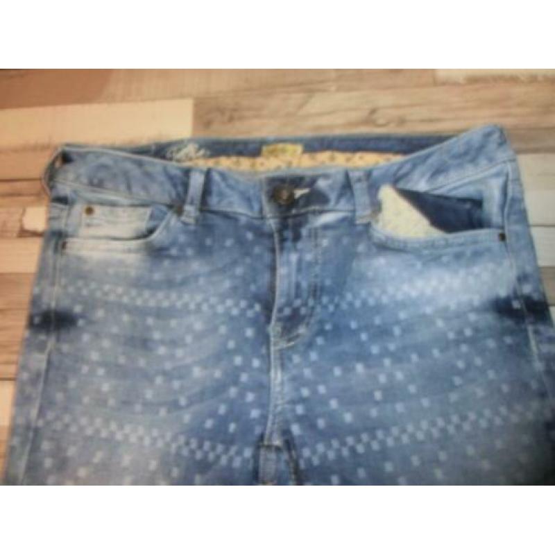 23 twenty three leuke skinny jeans W 31 L 30 .