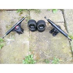 Longboard trucks en wheels
